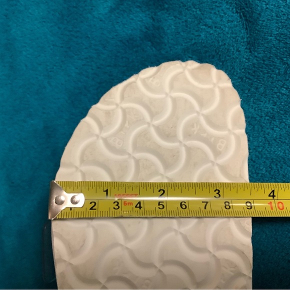 MANOLO BLAHNIK X BIRKENSTOCK
Arizona PVC white slides - Picture 12 of 14